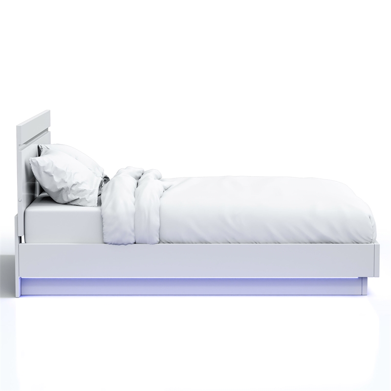 Furniture of America Malva Solid Wood Cal King Bed with LED Light in White