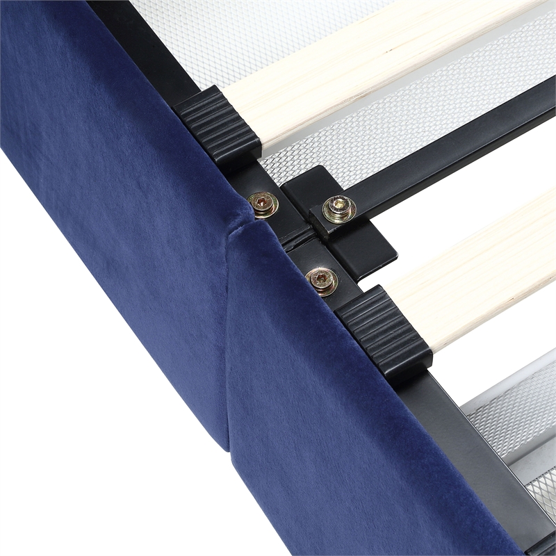 Furniture of America Harper Fabric Upholstered Queen Bed with 4-Drawer in Navy