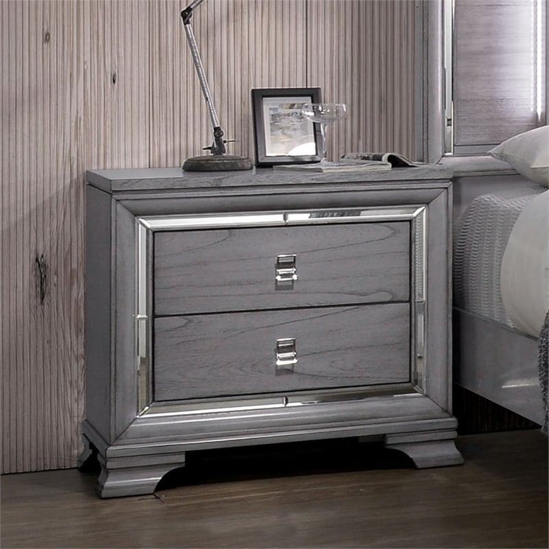 FOA Hariston 3pc Light Gray Solid Wood Bed Set - Queen + Nightstand + Chest