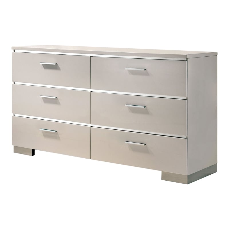 Furniture of America Quaker 2pc White Solid Wood Bedroom Set - Cal King+Dresser
