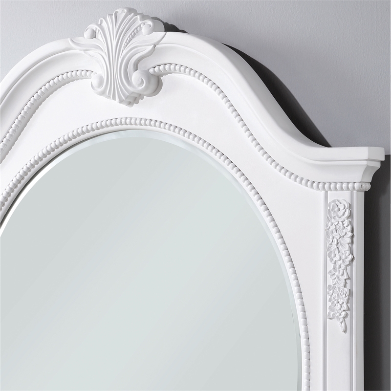 Furniture of America Heyd 6-Drawer Solid Wood Dresser with Mirror in White