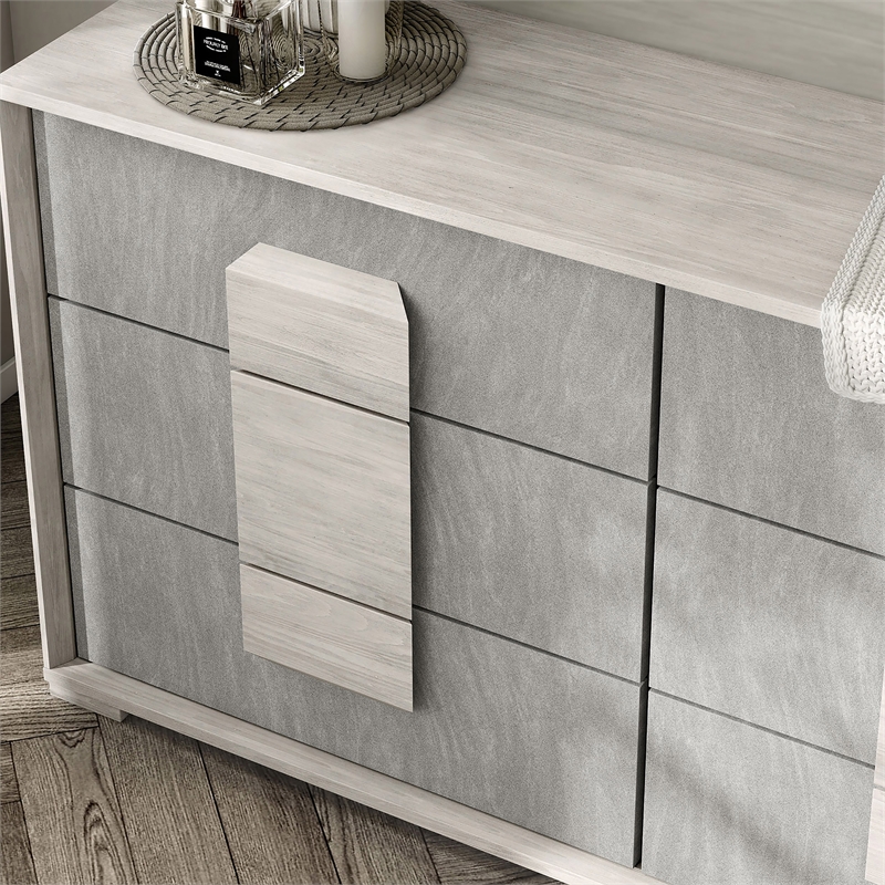 Furniture of America Sable Two Tone 6-Drawer Wood Dresser in Washed White