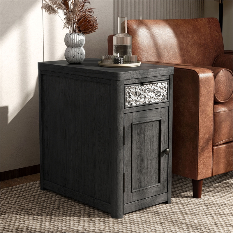 Furniture of America Selyra Wood Gray Chairside Table with Charging Port and USB