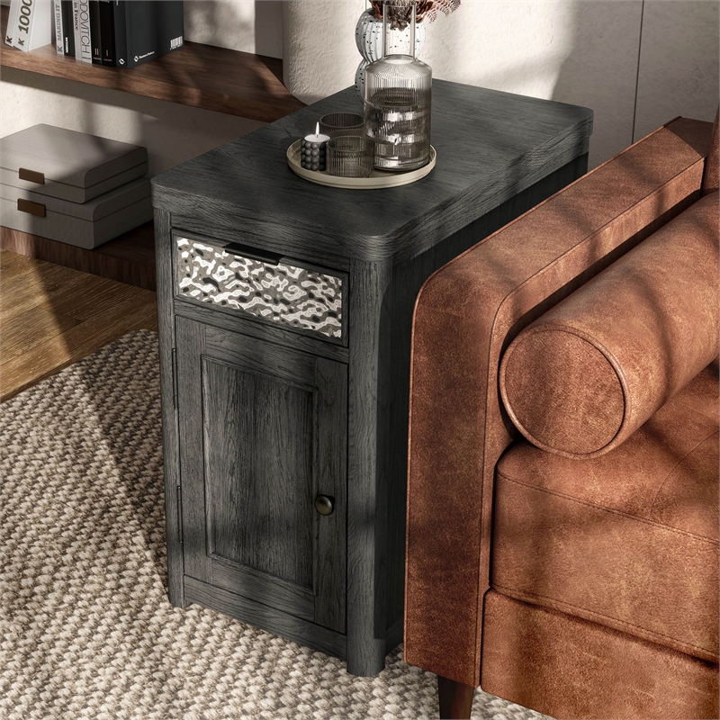 Furniture of America Selyra Wood Gray Chairside Table with Charging Port and USB