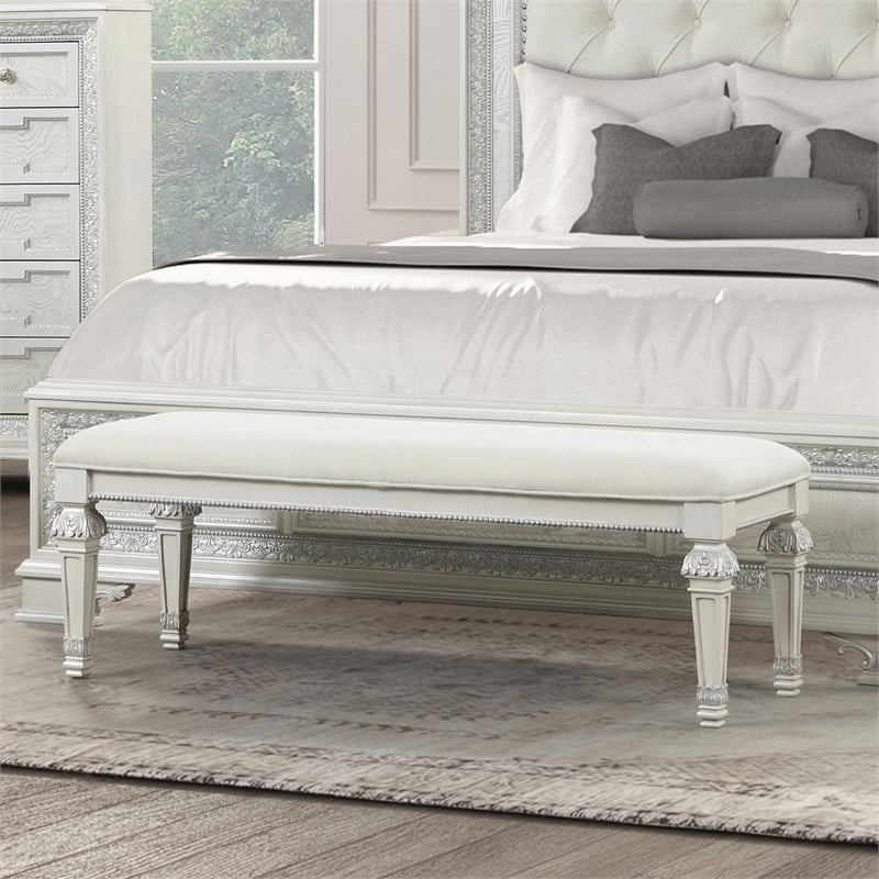 Furniture of America Gelbero Wood Padded Bedroom Bench in White