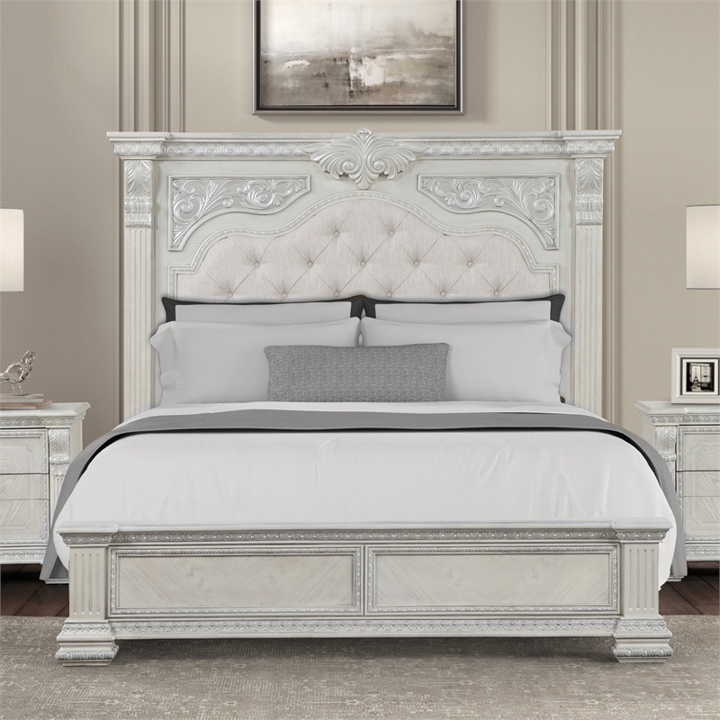 Furniture of America Byrne Wood Tufted Headboard Panel King Bed in White
