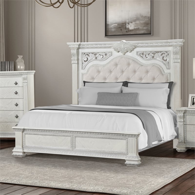 Furniture of America Byrne Wood Tufted Headboard Panel Queen Bed in White