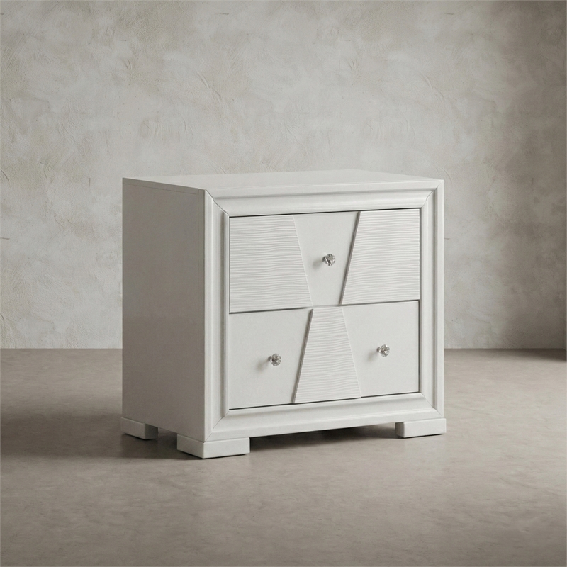 Furniture of America Embud Solid Wood Dovetail 2-Drawer Nightstand in White