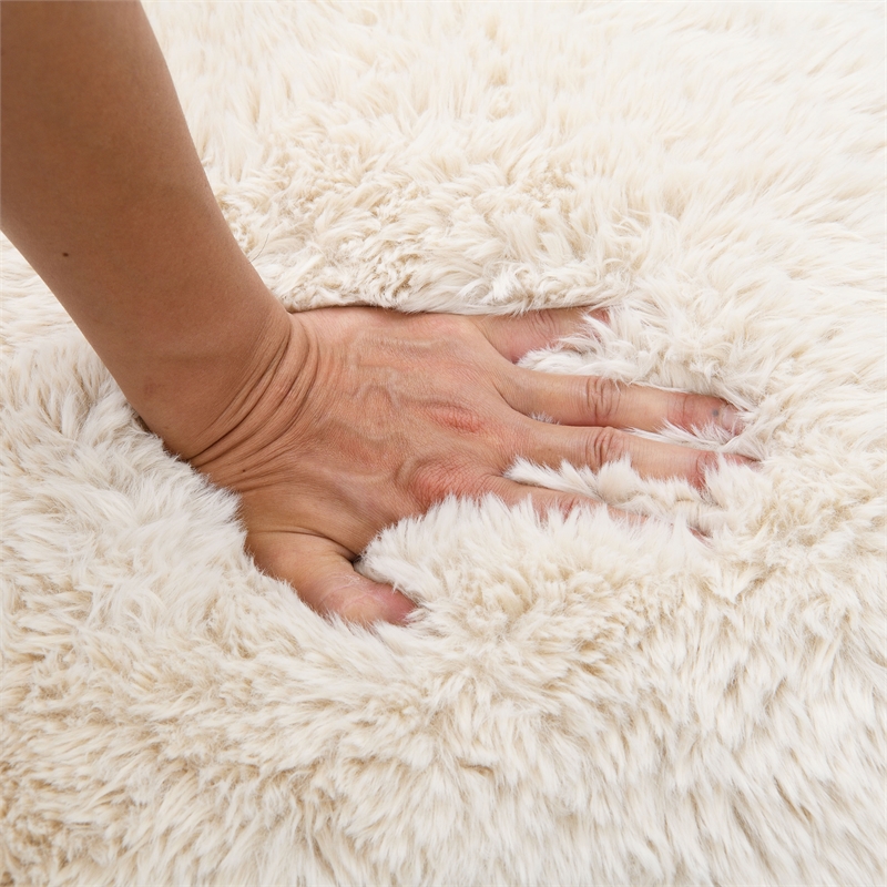 Furniture of America Ramos Faux Fur Fabric Short- Haired Accent Chair in Beige