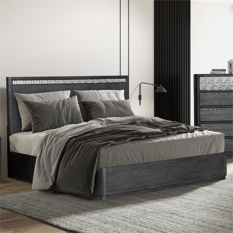Furniture of America Selyra Solid Wood Mattress Ready King Bed in Espresso
