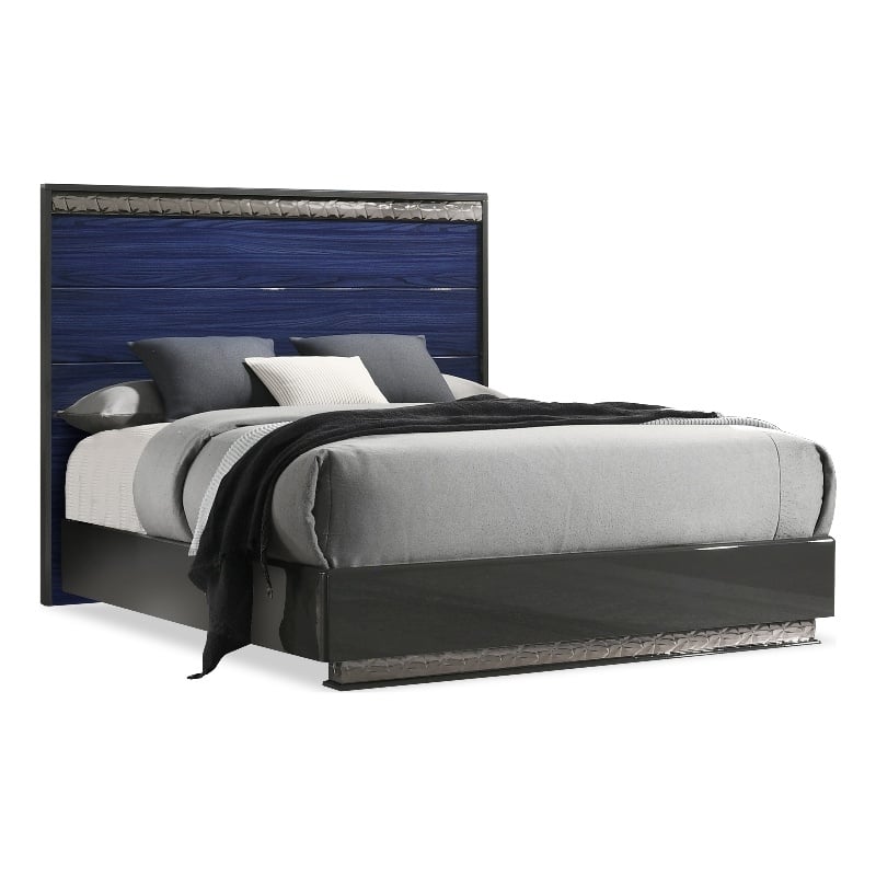 Furniture of America Scape Solid Wood Platform Queen Bed in Blue