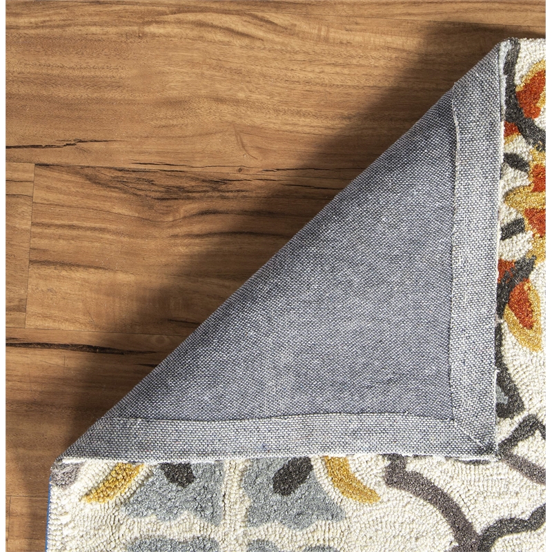 Bowery Hill 96'' x 120'' Transitional Fabric Hand Tufted Rug in Ivory/Gray