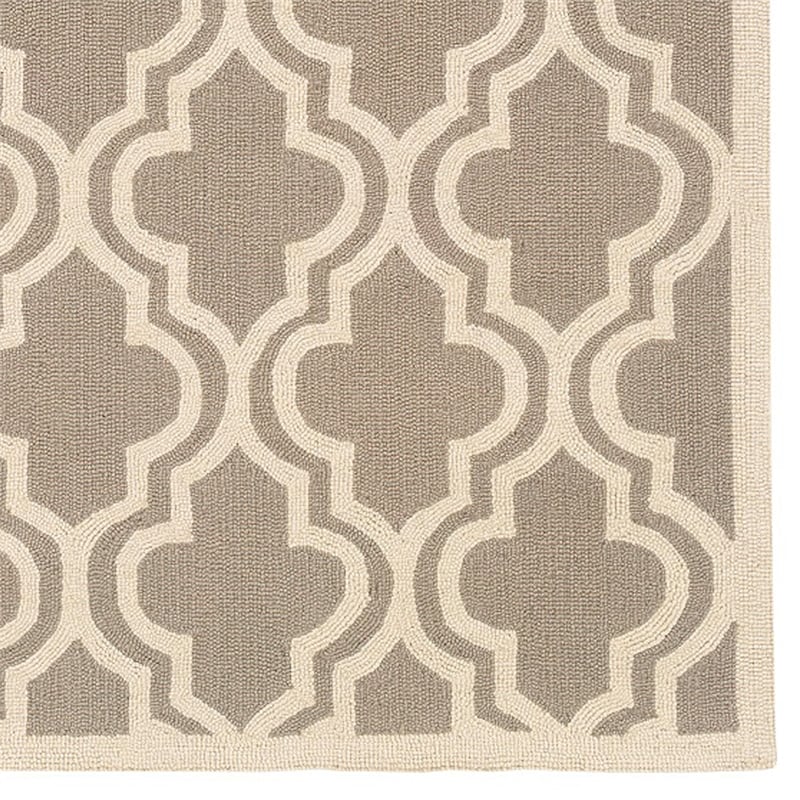 Bowery Hill 8' x 10' Hand Hooked Quatrefoil Wool Rug in Gray