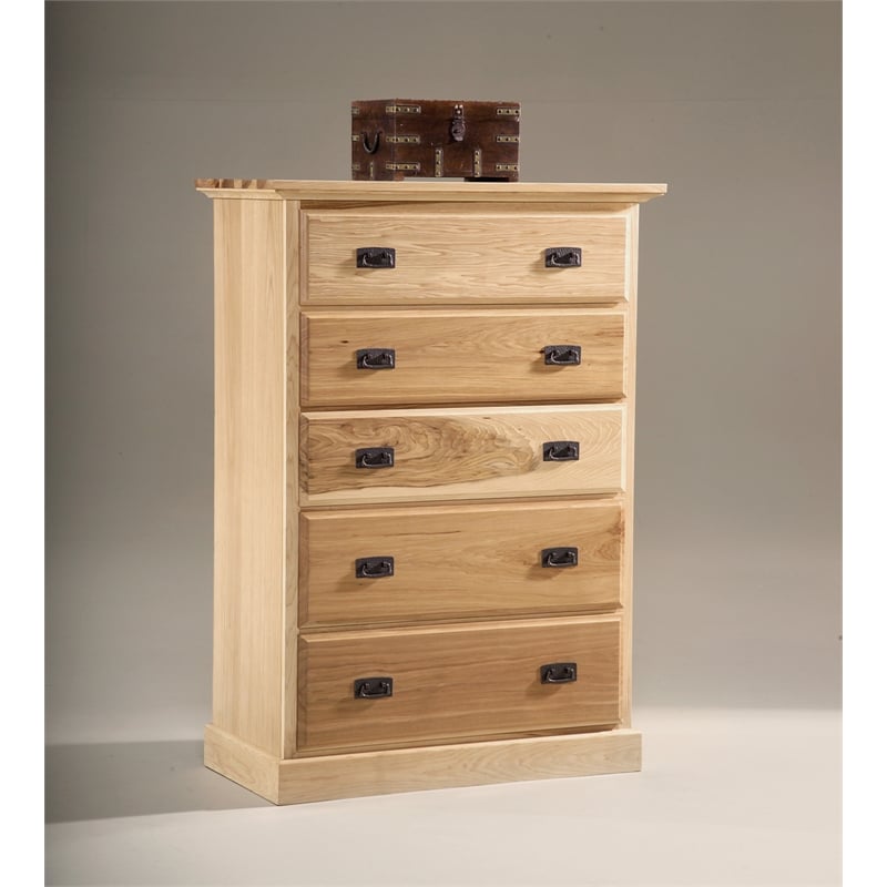 Bowery Hill 5 Drawer Chest in Natural