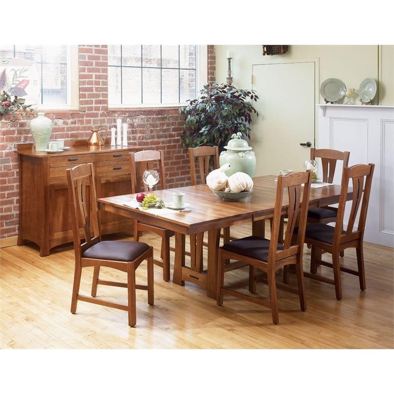 Bowery Hill Extendable Dining Table in Warm Amber