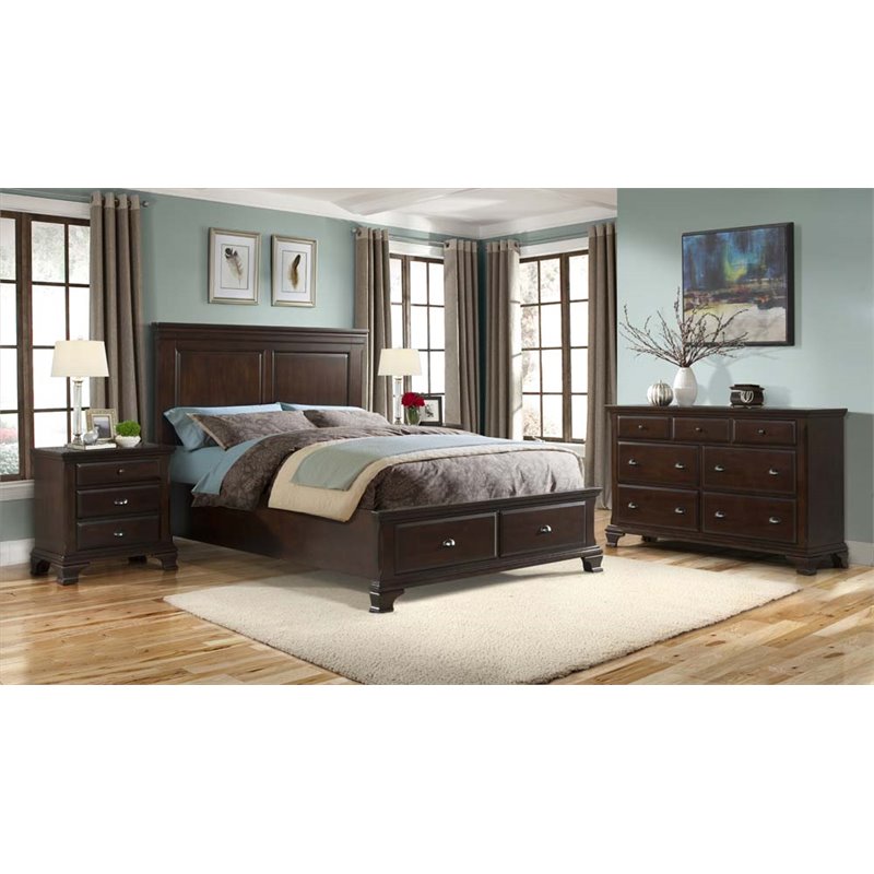 Bowery Hill 3 Drawer Nightstand in Cherry