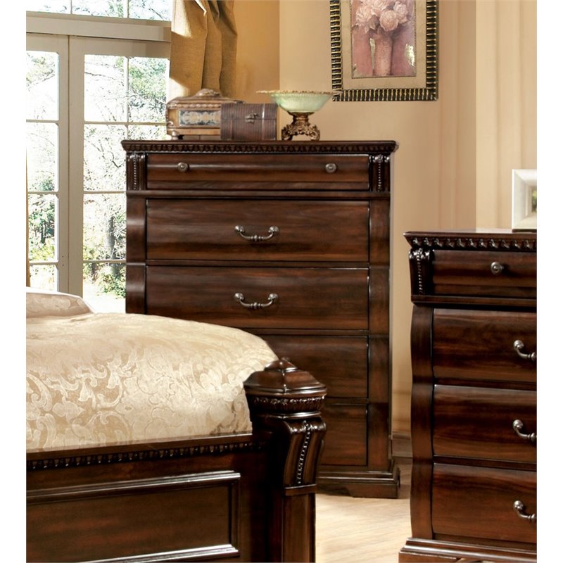 Bowery Hill 5 Drawers Transitional Solid Wood/Wood Veneer/MDF Chest in Cherry