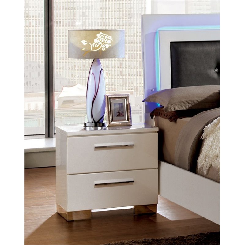 Bowery Hill Solid Wood Glossy White Nightstand Rectangular Felt-Lined Drawer 23.25