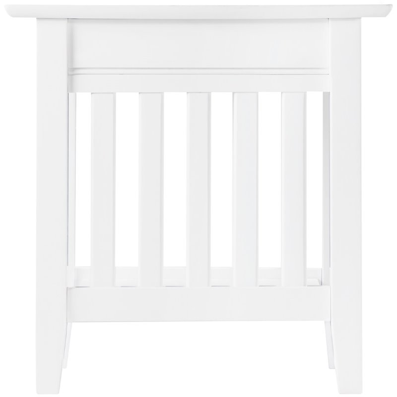 Bowery Hill Solid Wood End Table with Charging Port in White