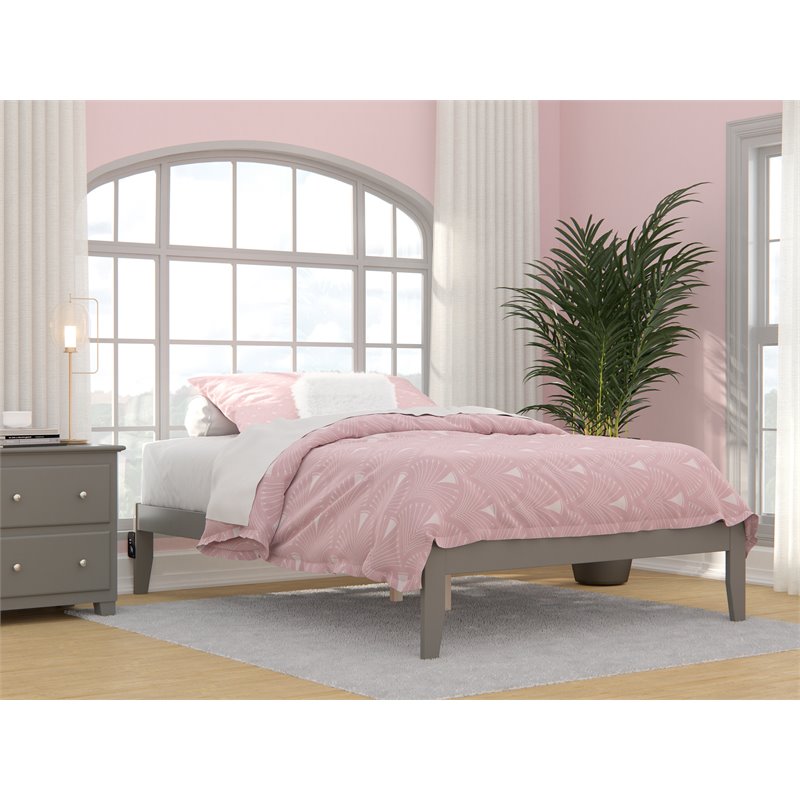 Bowery Hill Modern Solid Wood Full Bed with USB Charging Station in Gray