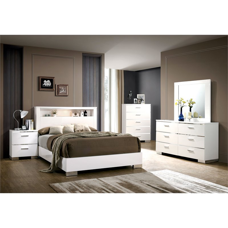 Bowery Hill Contemporary Wood Dresser in White