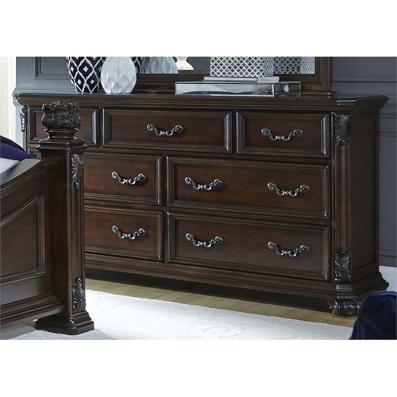 Bowery Hill 7 Drawer Dresser in Mahogany