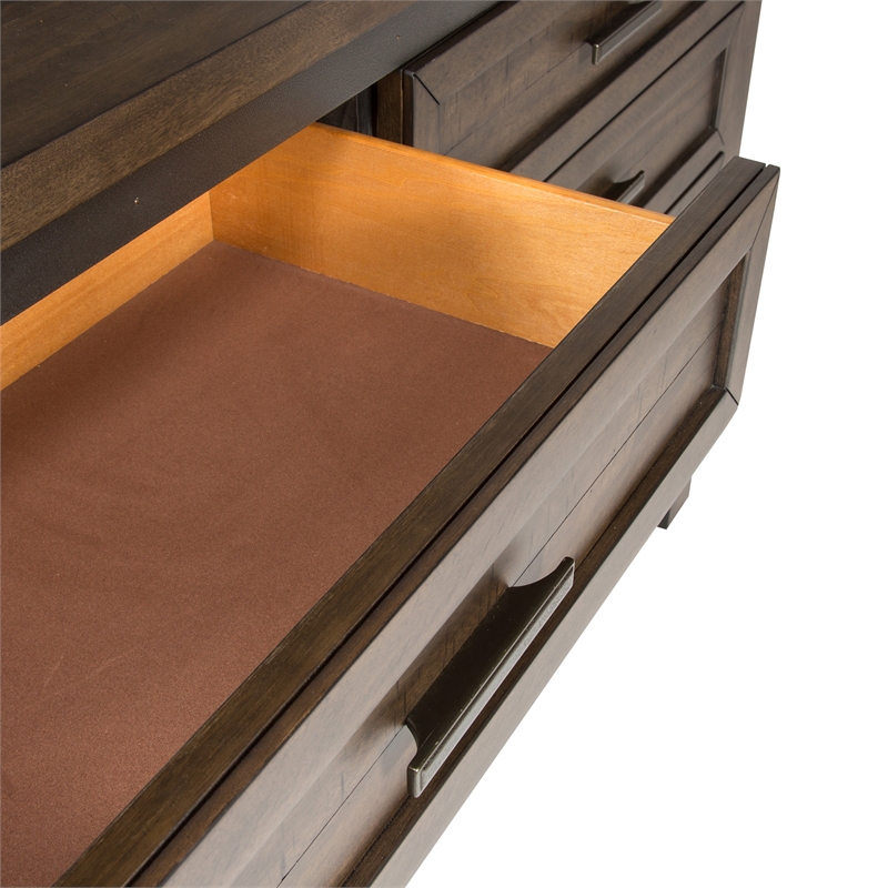 Bowery Hill 8 Drawer Dresser in Mahogany