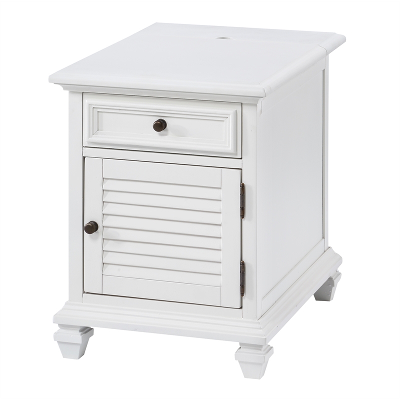 Bowery Hill Modern Farmhouse Soft White Wood Storage End Table with USB