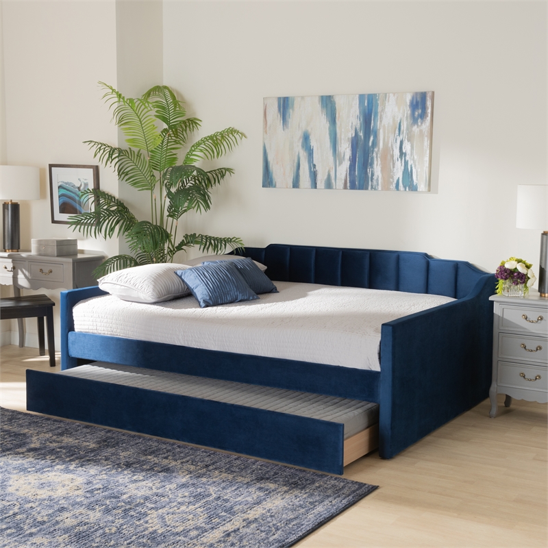 Bowery Hill Contemporary Velvet Full Size Daybed with Trundle in Blue