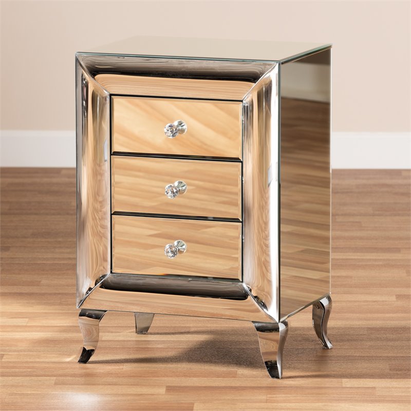 Bowery Hill Contemporary Glam and Luxe Mirrored 3-Drawer Nightstand