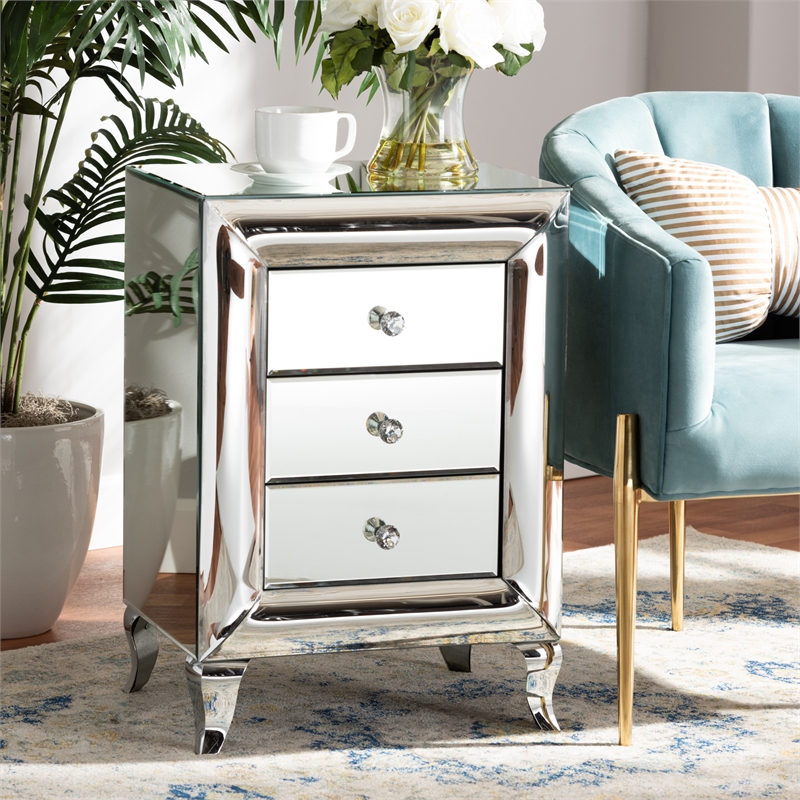Bowery Hill Contemporary Glam and Luxe Mirrored 3-Drawer Nightstand