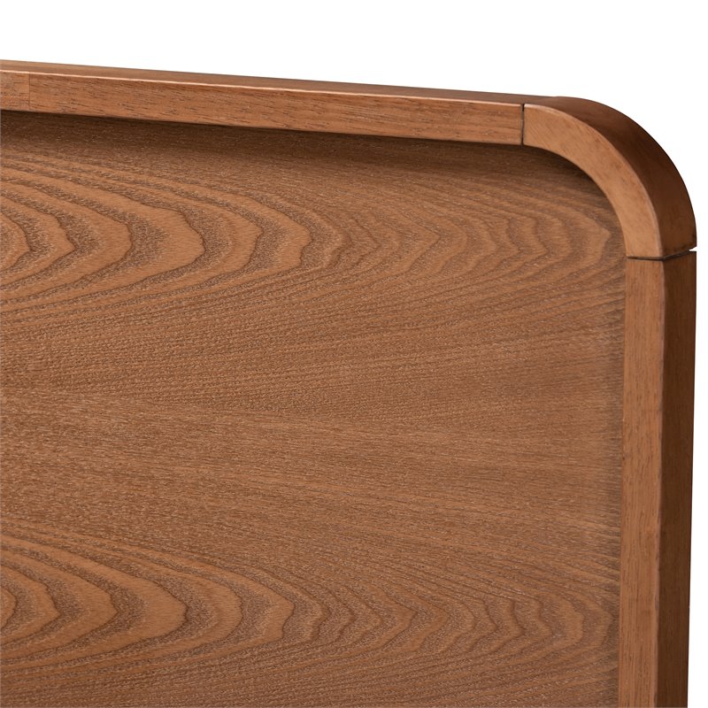 Bowery Hill Brown Finished Wood 4-Drawer Queen Size Platform Storage Bed