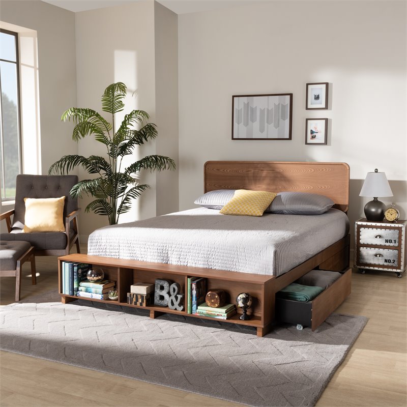 Bowery Hill Brown Finished Wood 4-Drawer Queen Size Platform Storage Bed