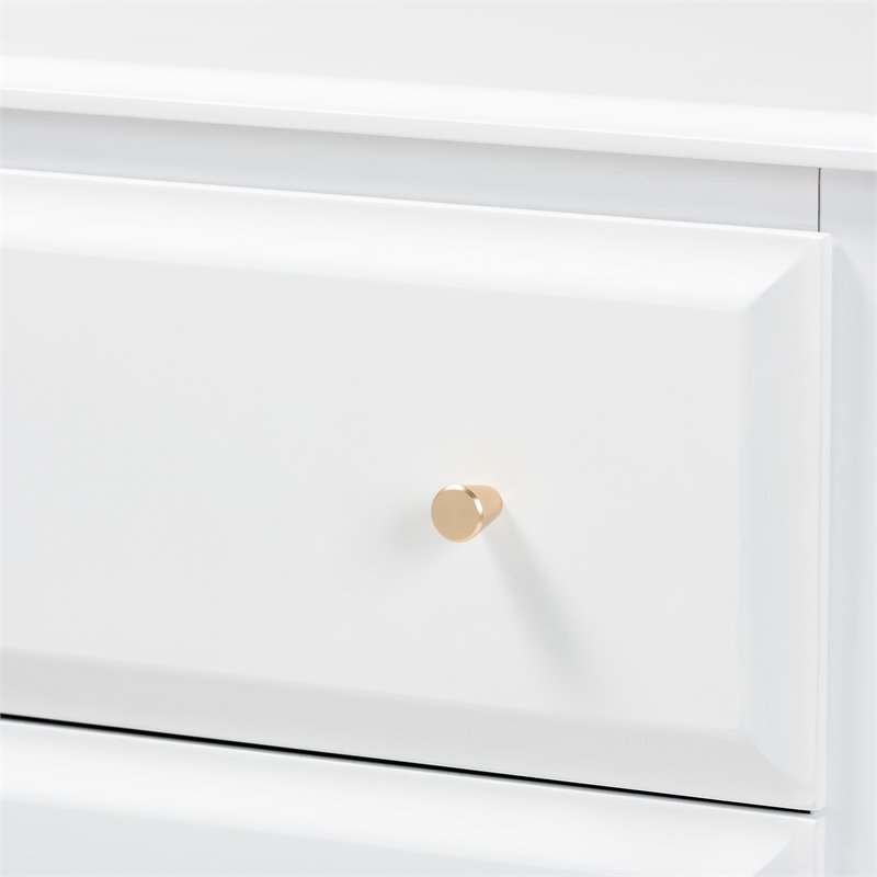 Bowery Hill Transitional 3-Drawer Wood Bedroom Chest in White