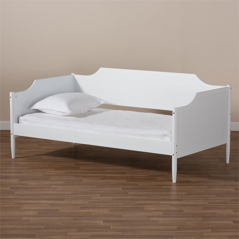 Bowery Hill Traditional Wood Twin Size Daybed with Tapered Legs in White