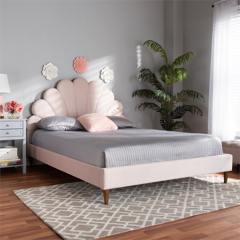 Bowery Hill Contemporary Velvet Seashell Shaped Queen Platform Bed in Light Pink