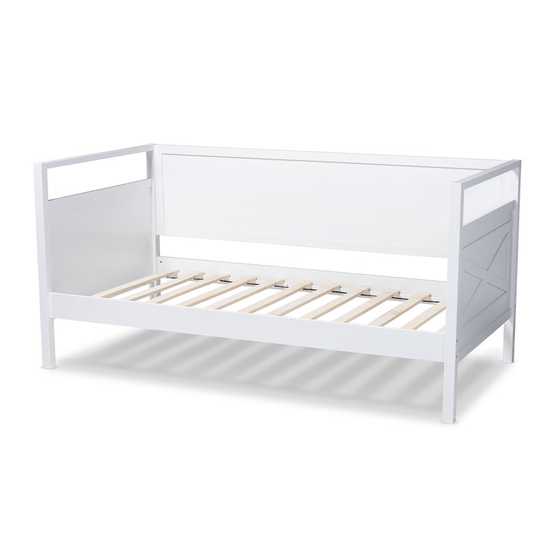 Bowery Hill Traditional Rubberwood/MDF Wood/LVL Twin Size Daybed in White