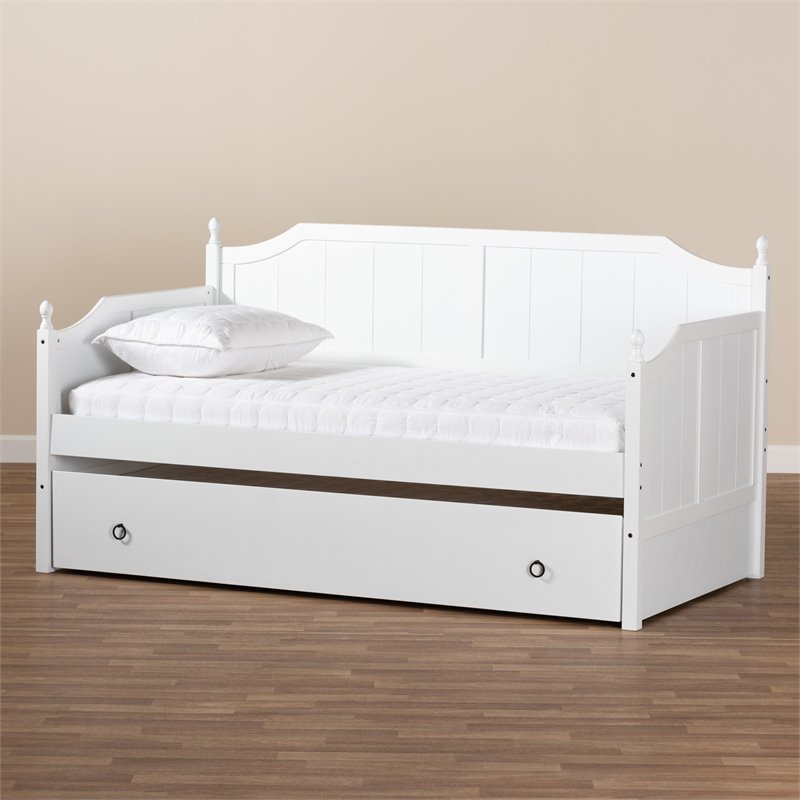 Bowery Hill Farmhouse Wood Twin Daybed with Trundle in White