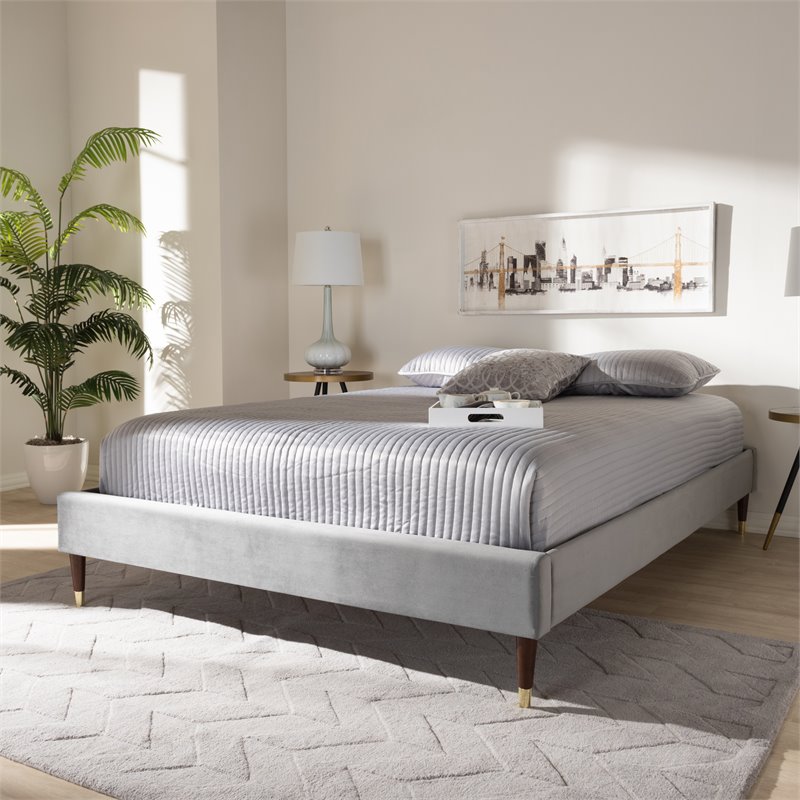 Bowery Hill Mid-Century Velvet Upholstered Wood Platform Full Bed in Gray
