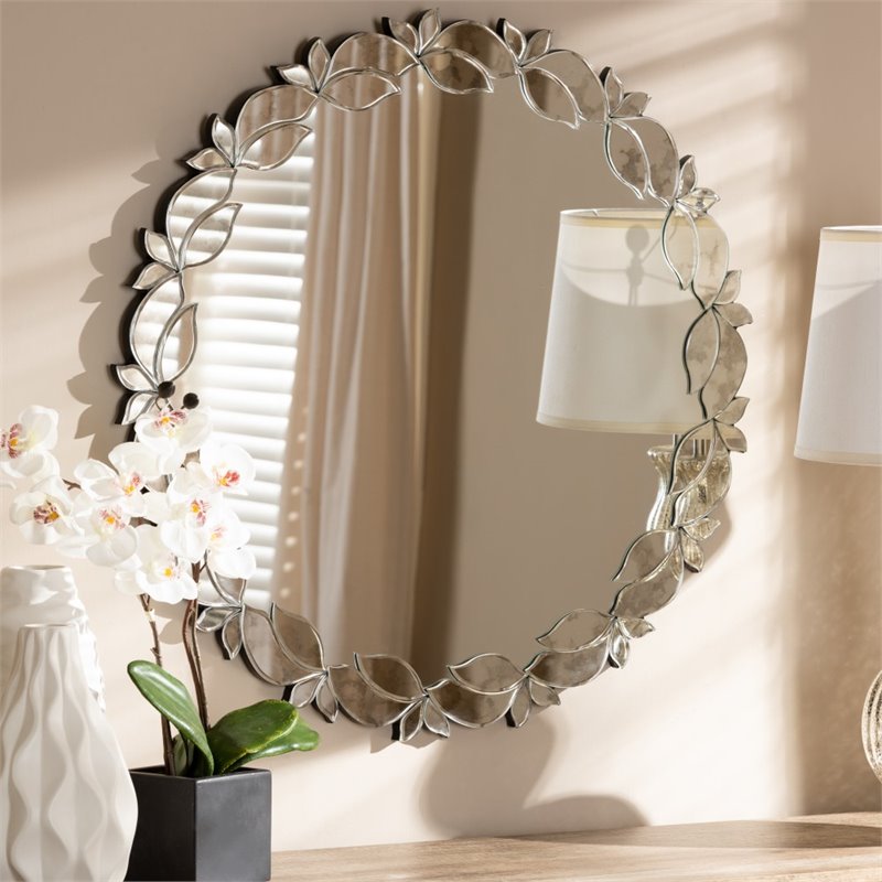Bowery Hill Round Petal Decorative Wall Mirror in Silver