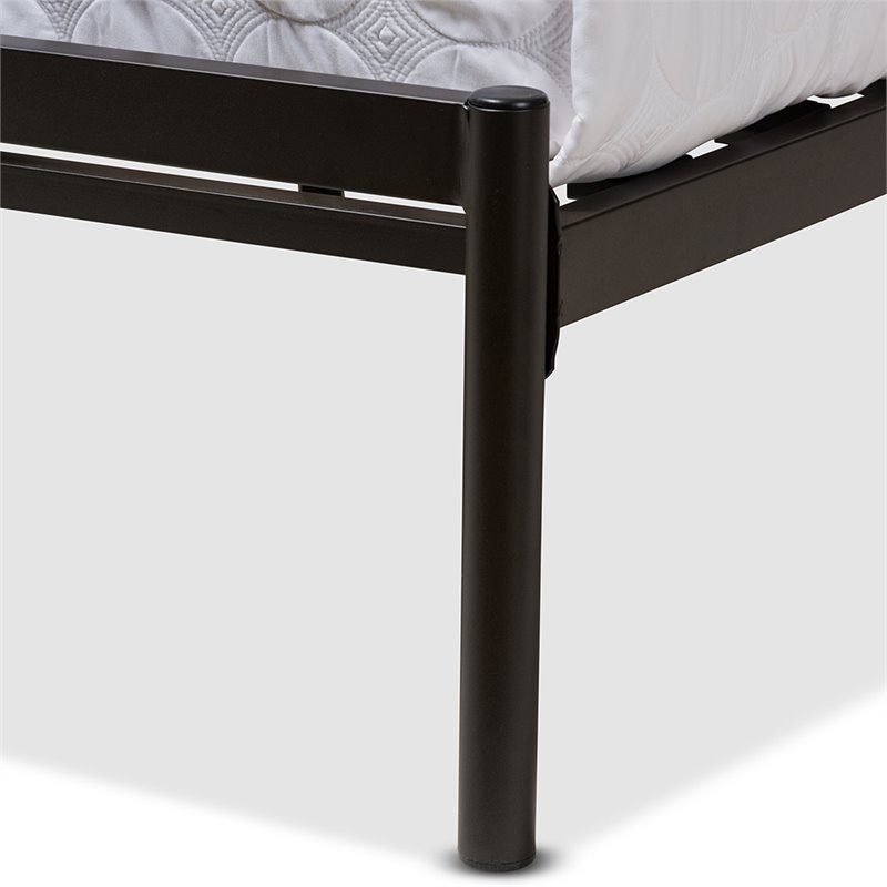 Bowery Hill Modern Metal Queen Spindle Platform Bed in Black