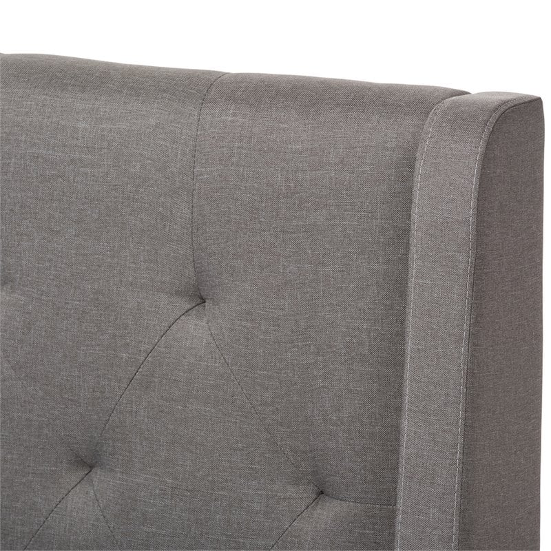 Bowery Hill Contemporary Tufted King Platform Bed in Light Gray