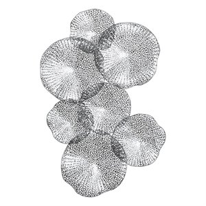 Bowery Hill Contemporary Metal Wall Art in Metallic Pewter