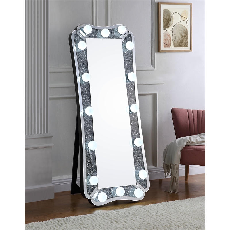 Bowery Hill Contemporary Wall Mirror in Mirrored and Faux Diamonds