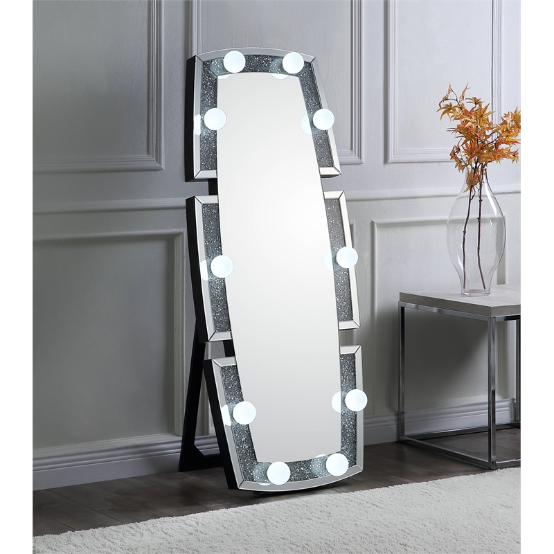 Bowery Hill Contemporary Wall Mirror in Mirrored and Faux Diamonds