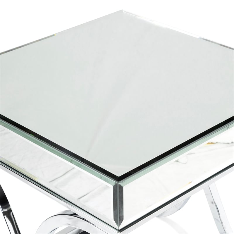 Bowery Hill Contemporary Metal Square End Table in Chrome