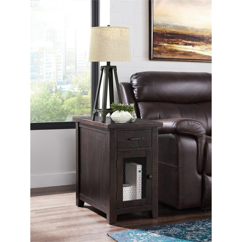 Bowery Hill Farmhouse Solid Wood Chairside Table with Power in Espresso