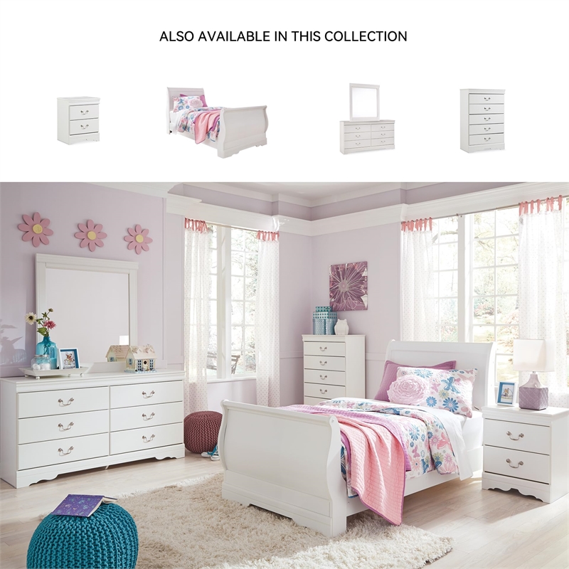 Bowery Hill Contemporary 5 Drawer Chest in White