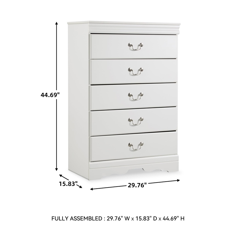 Bowery Hill Contemporary 5 Drawer Chest in White