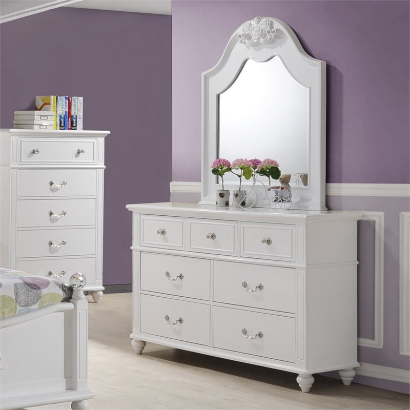 Bowery Hill Modern Leather White 7 Piece Full Platform Bedroom Set